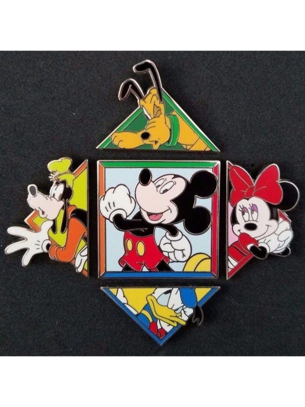 Disney Mickey and Friends Puzzle 5 Pin Set WDW Promotion From 2008